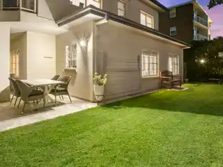 Beautifully Reimagined North-Facing Garden Apartment