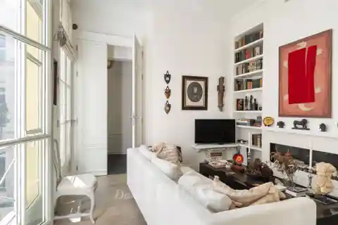 Remarkable Apartment in Saint-Germain-Des-Prés