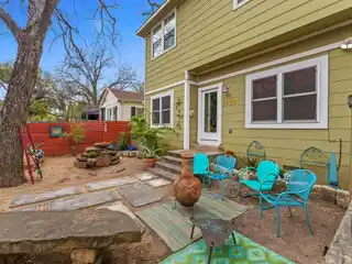 Sophisticated Home in an Iconic Neighborhood