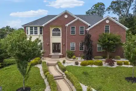 Stunning Brick-front Colonial in Highly Desirable Area
