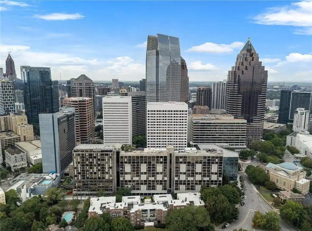 One-of-a-kind Combo Unit at Colony Square