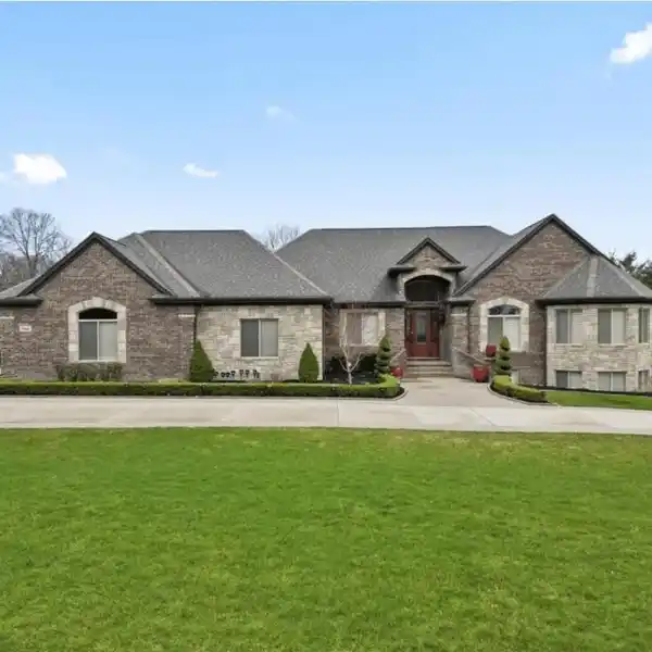 SPECTACULAR HOME ON NEARLY FOUR ACRES