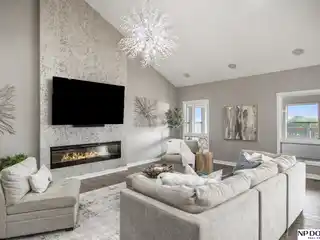 Walk-Out Ranch on Eight Scenic Acres