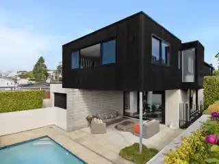 Perfection from a Top Architect and Builder