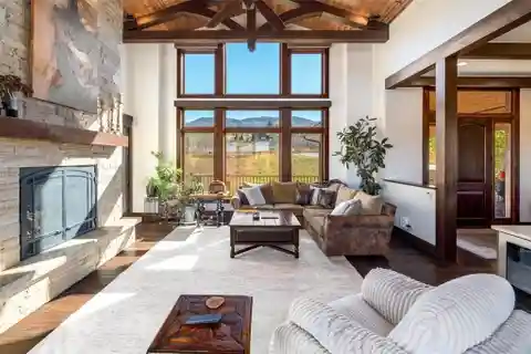 Privacy and Luxury in Exclusive Fish Creek Meadows