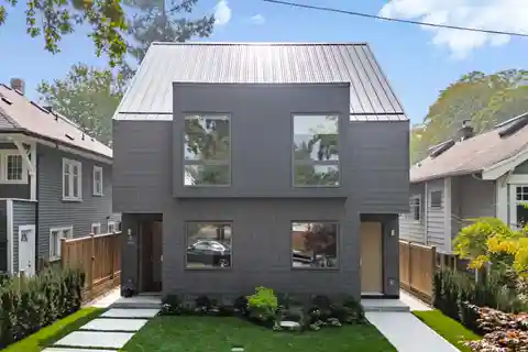 Beautifully Crafted Side-By-Side Duplex