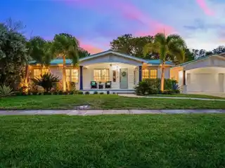 Coastal Luxury Meets Effortless Charm