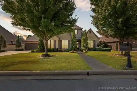 Stunning Luxury Home with Beautifully Designed Living Space