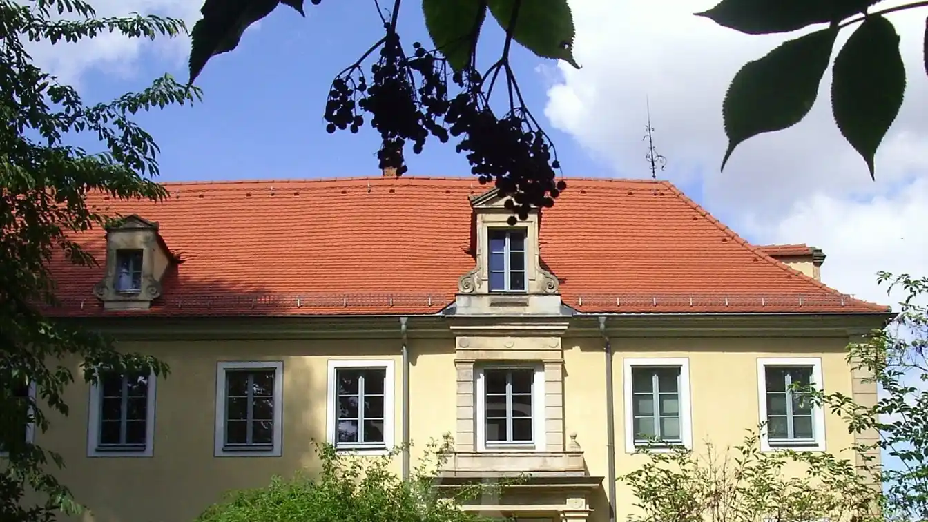 Unique Villa with Park in an Exclusive Location