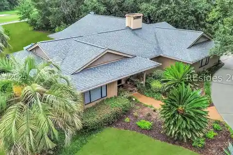 Lowcountry Elegance in Gated Port Royal