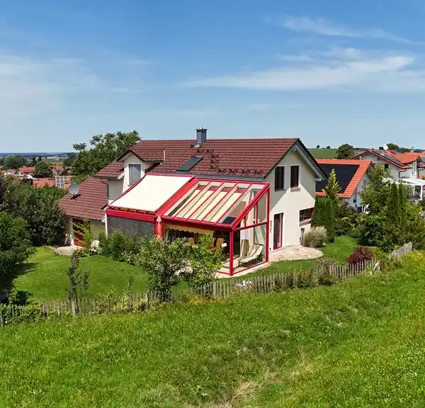 EXCEPTIONAL HOME IN A GREEN SETTING