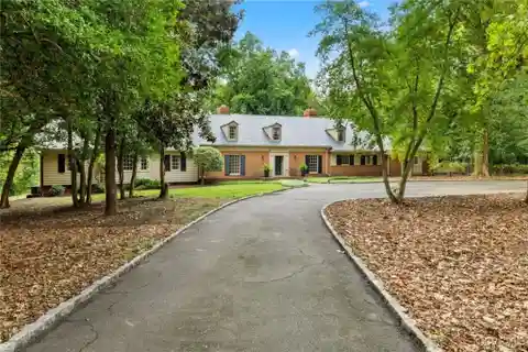 Stunning and Expansive Brick Home in Richmond