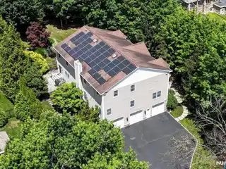 Spacious Custom Home on a Cul-De-Sac Street