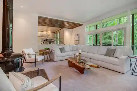 Iconic Mid-Century Masterpiece with Timeless Modern Design