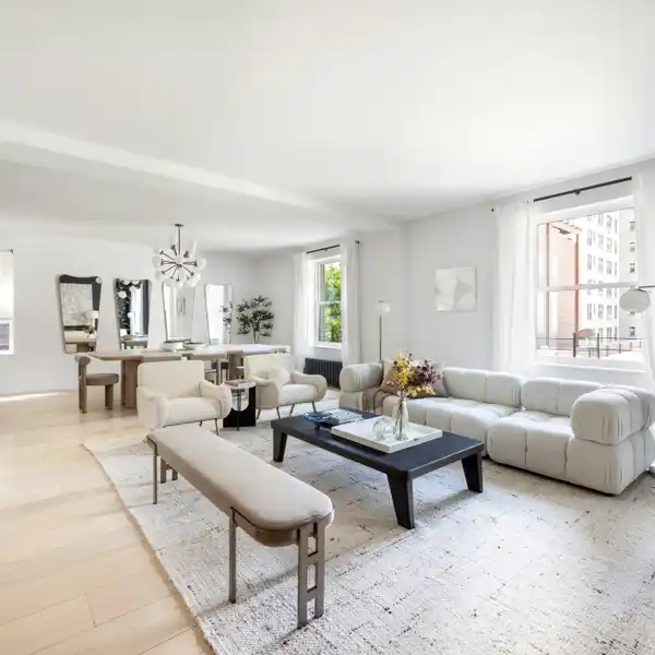 METICULOUSLY RENOVATED LOFT-LIKE FOUR BEDROOM HOME AT THE SAXONY