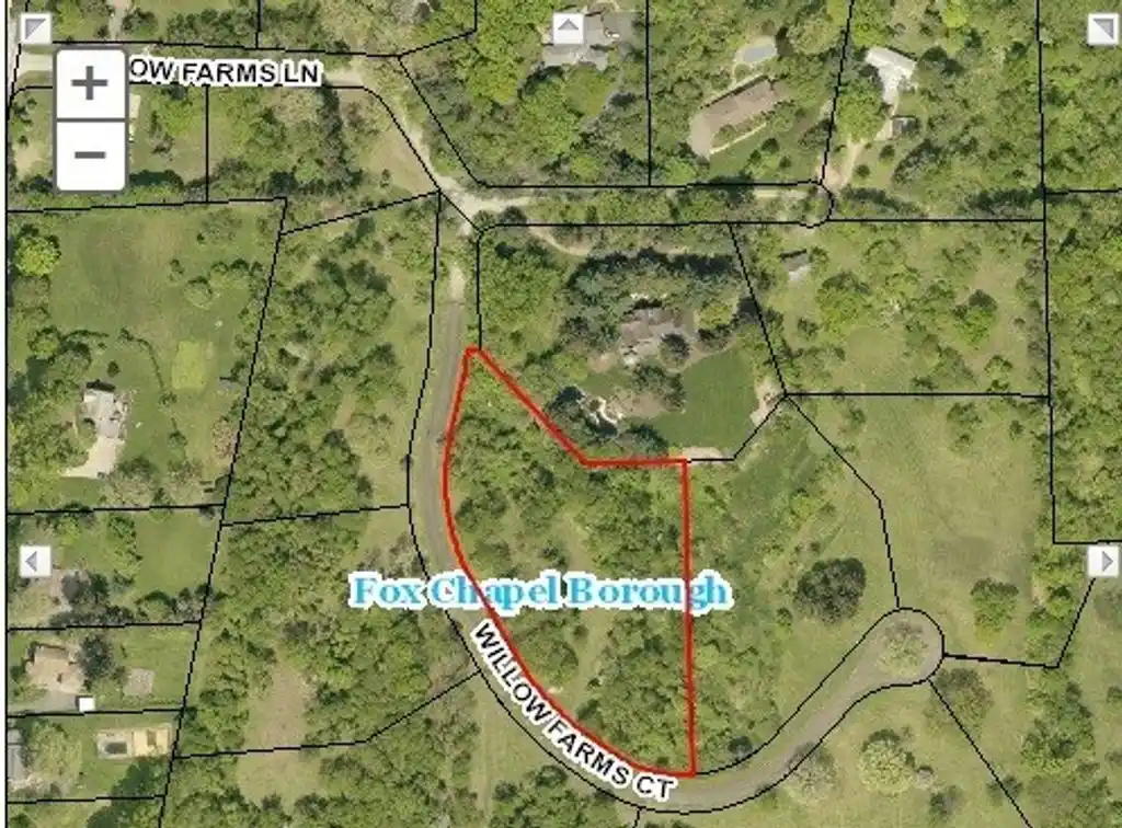 2.5 Acres in Willow Farms