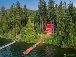 Rare Lakefront Retreat