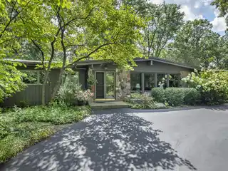 Stunning California Contemporary Ranch on One Acre