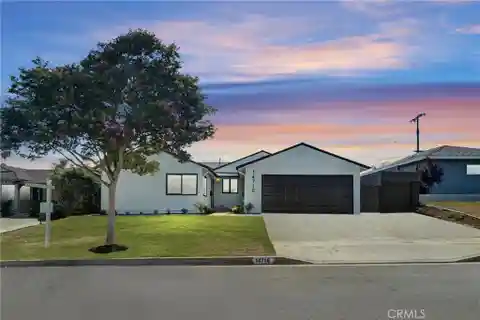 Stunning Remodeled La Mirada Cul-De-Sac Home
