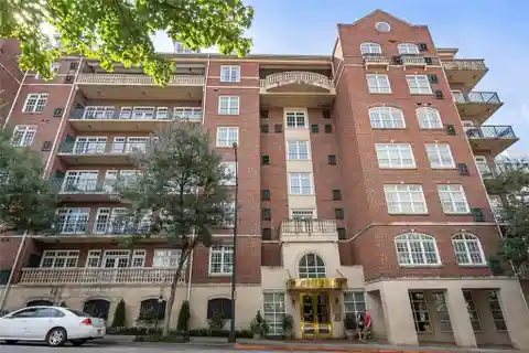Incredible Penthouse at Cotting Court