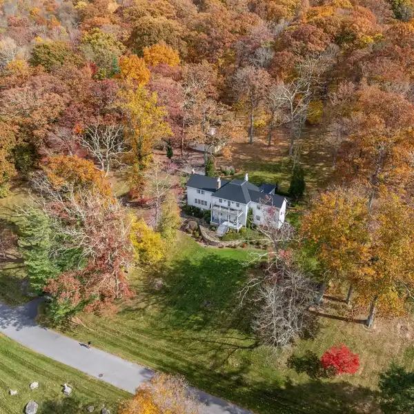 OVERLOOK MANOR