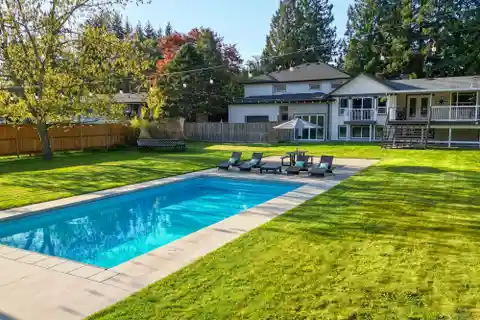 Beautifully Renovated Home in Salmon River