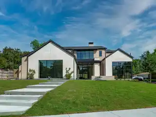 Stunning New Construction in the Heart of Lakewood