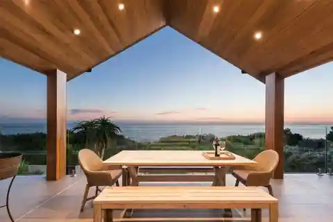 Absolute Beachfront Sanctuary
