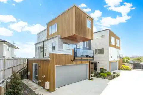 Rare and Impressive Modern Home