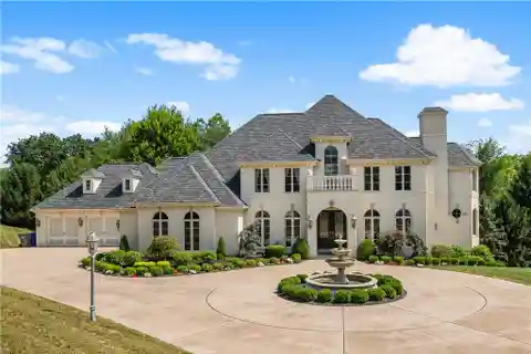 Private Lakefront Estate with Resort-Style Living