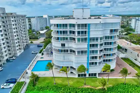 Stunning Corner Unit in Boutique Oceanfront Building