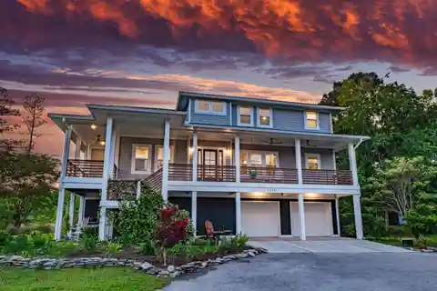 Frank Lloyd Wright–inspired Private Coastal Paradise