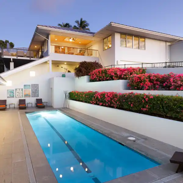 SEAMLESS ISLAND LIVING ON THE SUNNY KOHALA COAST