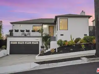 Picturesque Windsor Hills Stunner