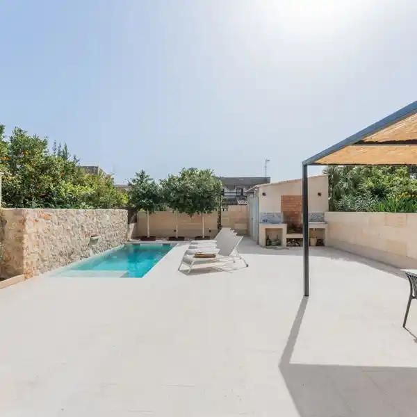 FANTASTIC TOWNHOUSE WITH POOL COMPLETELY RENOVATED IN CAMPANET
