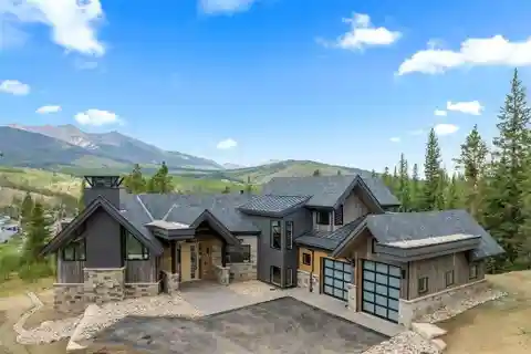 Brand-New Modern Masterpiece