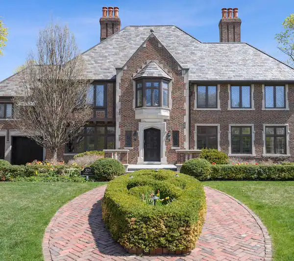 DECORATOR'S DREAM ENGLISH MANOR HOME