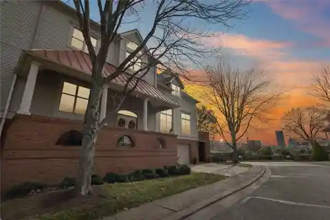 Waterfront Residence with Unparalleled Views