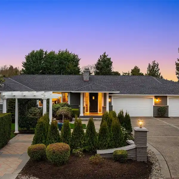 ICONIC MERCER ISLAND CLASSIC