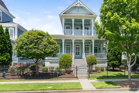 Lovely Home in Ardrey