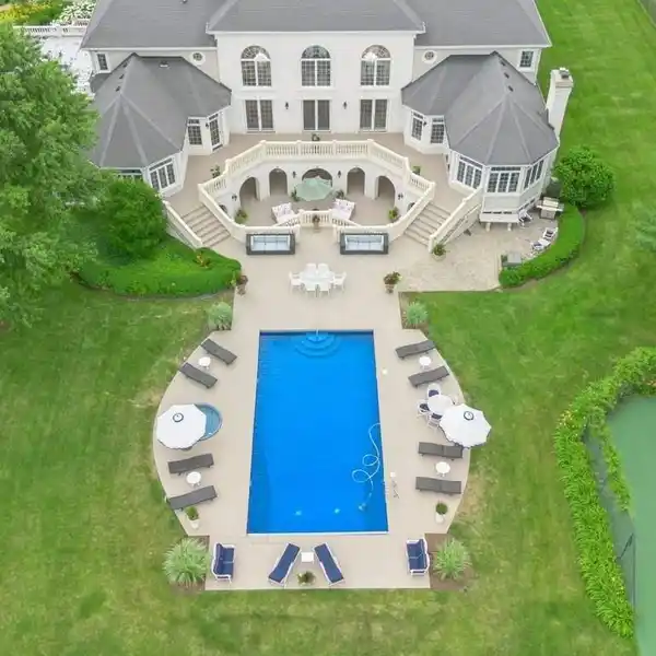 THE ILLUSTRIOUS MASCO ESTATE