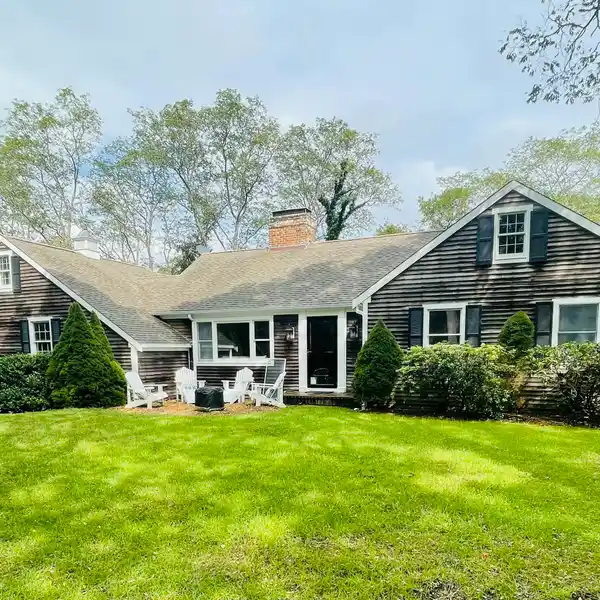 LOVELY HOME IN COBB FARM