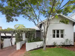 Beautifully Maintained Cottage