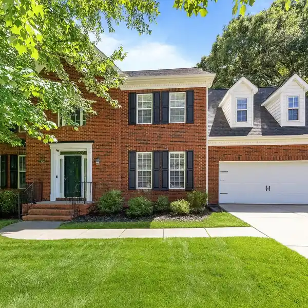 LOVELY HOME OFFERING SPACE AND VERSATILITY