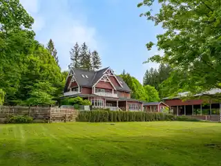 Cobblestone Farm