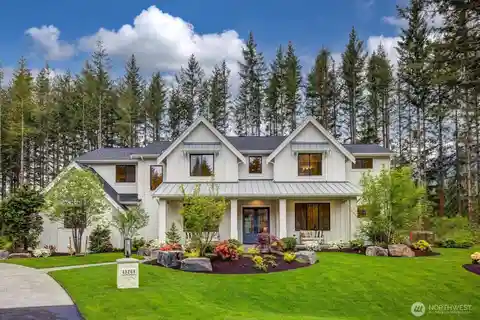 American Farmhouse Style Home in Three Rivers