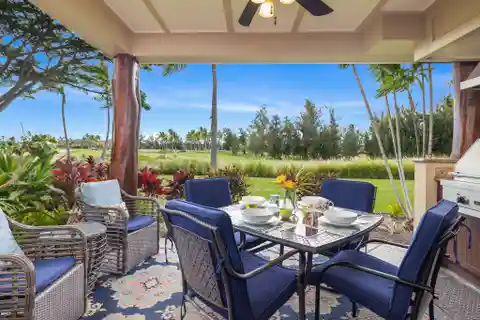 Ground Floor Villa with Golf Course Views