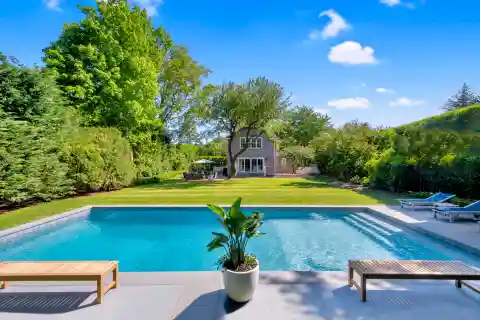 This Classic Treasure Is the Perfect Private Oasis