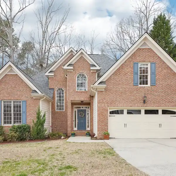 INCREDIBLY WELL-MAINTAINED HOME