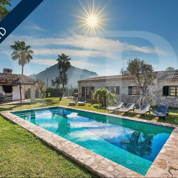 EXPANSIVE LUXURY ESTATE IN ALCUDIA